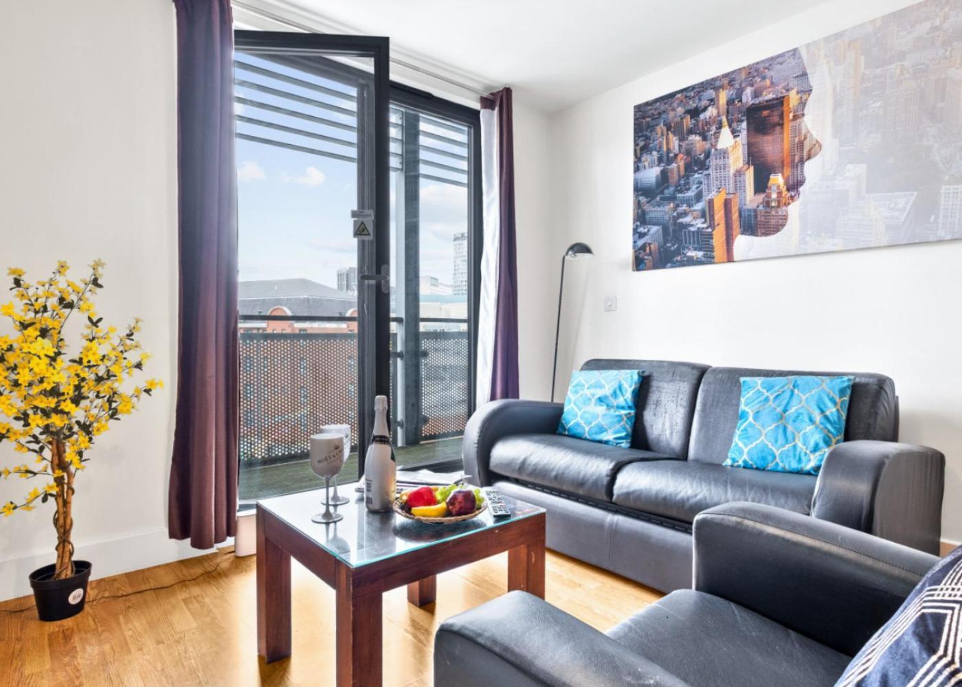 Chinatown - One Bed - Balcony - Secure Parking - Fast Wifi - Birmingham City Centre - 49A Екстер'єр фото