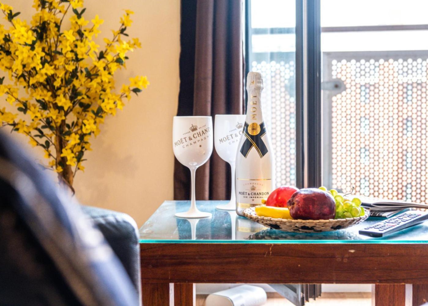 Chinatown - One Bed - Balcony - Secure Parking - Fast Wifi - Birmingham City Centre - 49A Екстер'єр фото